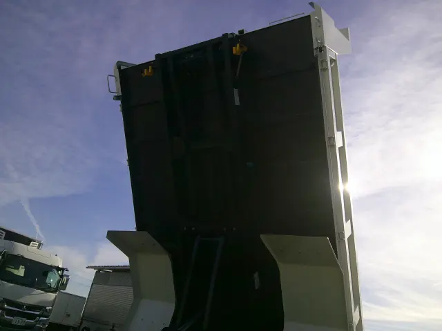 日野 デュトロ 2KG-XZU700(2WD)の写真14