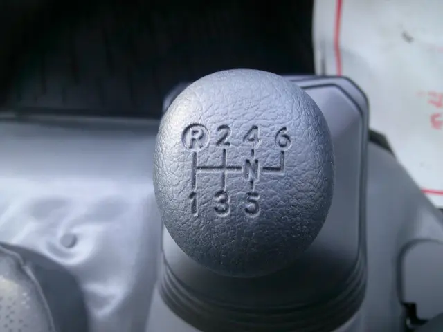 日野 デュトロ 2KG-XZU700(2WD)の写真23