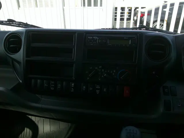 日野 デュトロ 2KG-XZU720(2WD)の写真24