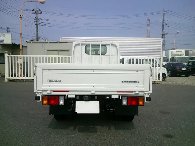 マツダ タイタン 3DF-LHR87AF(2WD)の写真6