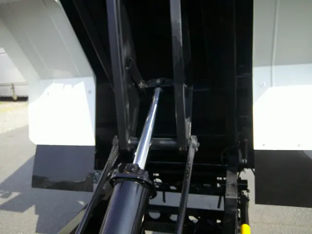 日野 デュトロ 2KG-XZU605M(2WD)の写真14