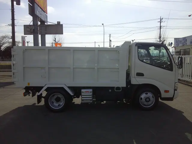 日野 デュトロ 2KG-XZU600(2WD)の写真4