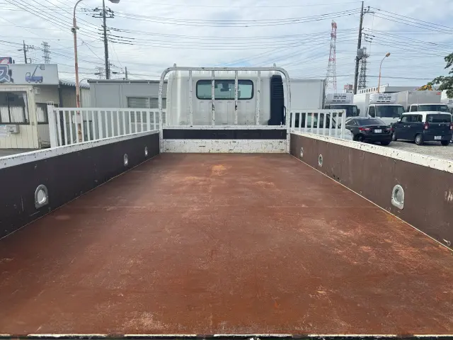 日野 デュトロ 2RG-XZC710M(2WD)の写真9