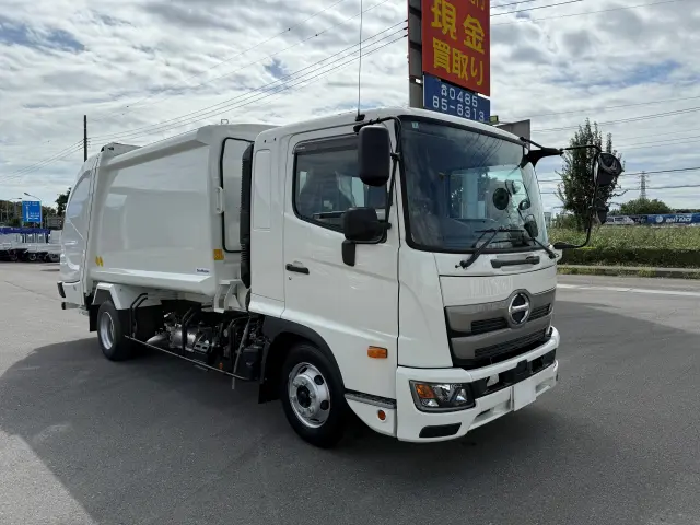 日野 レンジャー 2KG-FD2ABA(2WD)の写真3