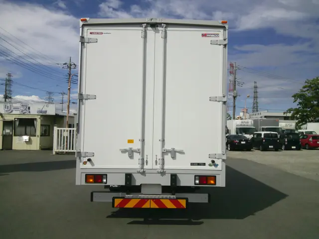 三菱 ファイター 2KG-FK65F(2WD)の写真6