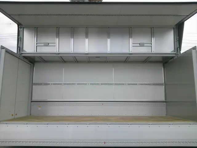 三菱 ファイター 2KG-FK65F(2WD)の写真12