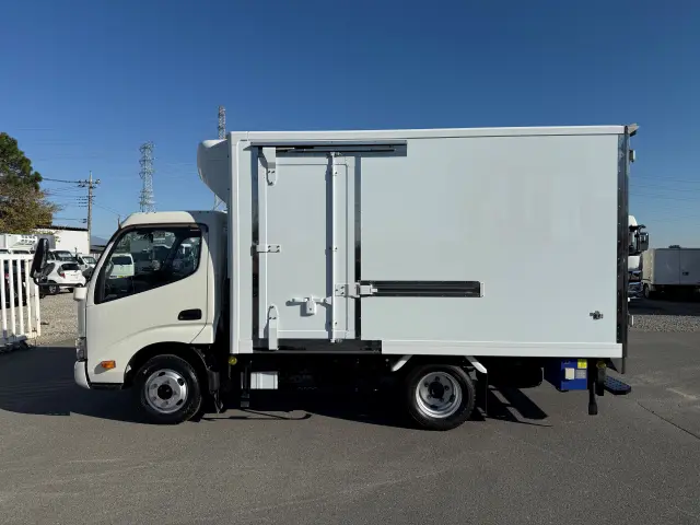 日野 デュトロ TPG-XZC605M(2WD)の写真8