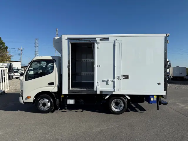 日野 デュトロ TPG-XZC605M(2WD)の写真9