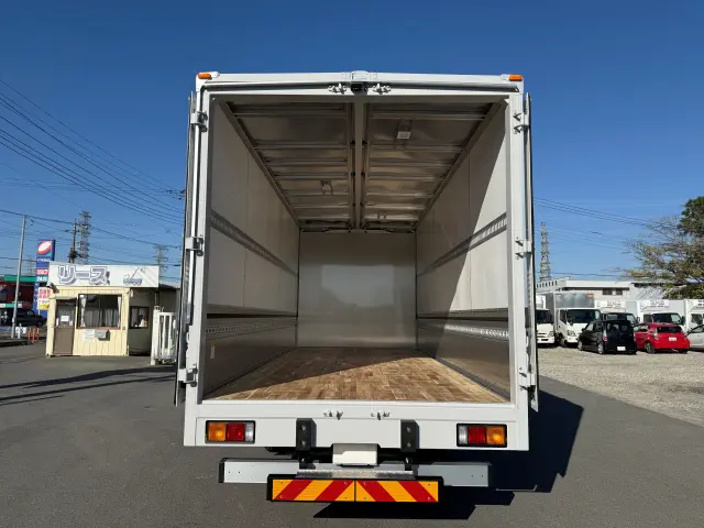 三菱 ファイター 2KG-FK65F(2WD)の写真9