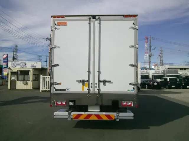 三菱 ファイター 2KG-FK65F(2WD)の写真6