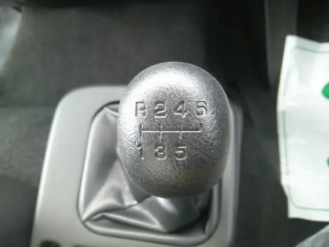 三菱 ファイター 2KG-FK65F(2WD)の写真24