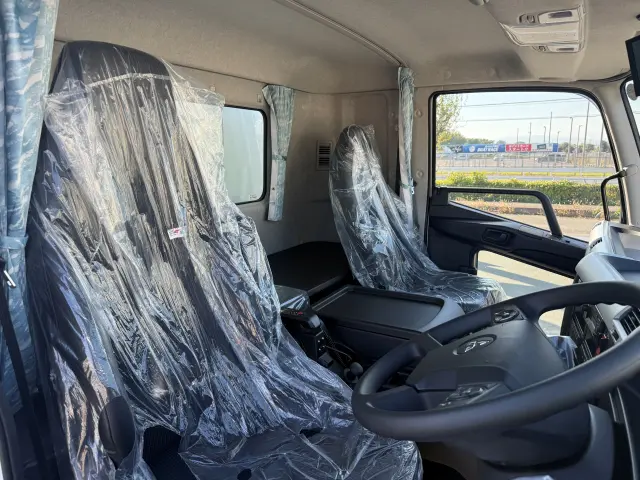 三菱 ファイター 2KG-FK65F(2WD)の写真26