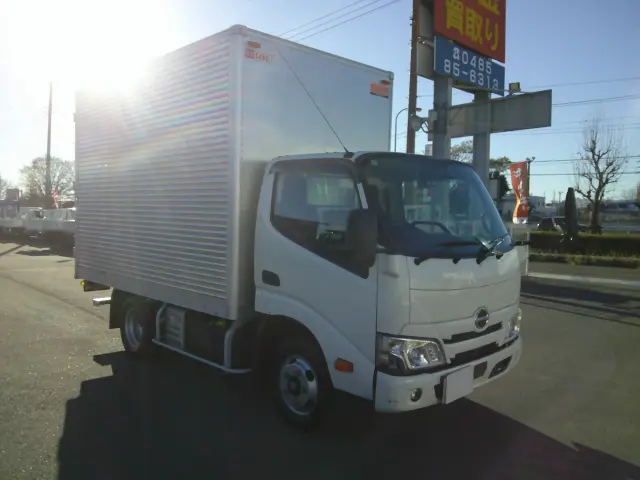 日野 デュトロ 2RG-XZC605M(2WD)の写真3