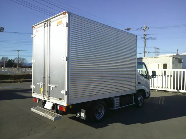 日野 デュトロ 2RG-XZC605M(2WD)の写真5