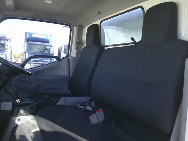 日野 デュトロ 2RG-XZC605M(2WD)の写真19