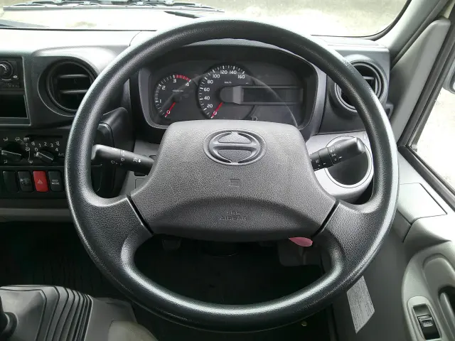 日野 デュトロ TKG-XZU605M(2WD)の写真12