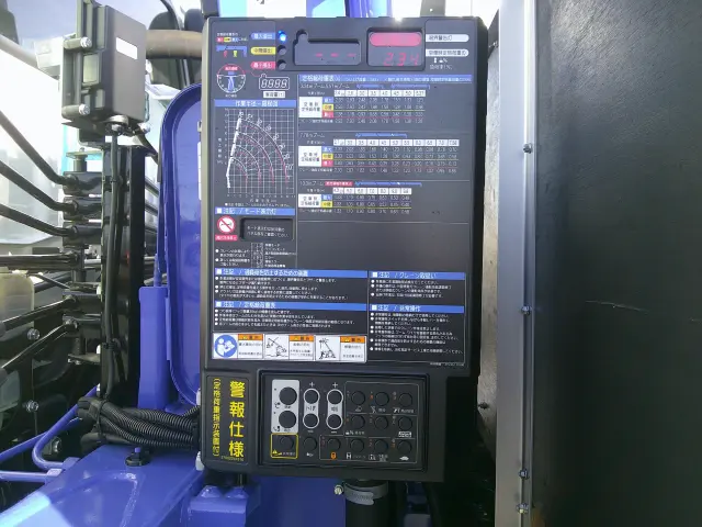 三菱 ファイター 2KG-FK62F(2WD)の写真17