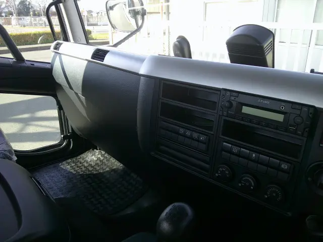 三菱 ファイター 2KG-FK62F(2WD)の写真22