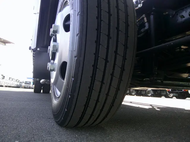 三菱 ファイター 2KG-FK62F(2WD)の写真30