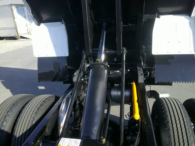 三菱 キャンター 2RG-FBA60(2WD)の写真14