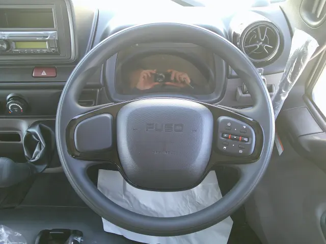 三菱 キャンター 2RG-FBA60(2WD)の写真16