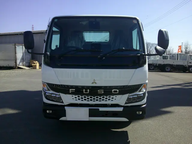 三菱 キャンター 2RG-FBA60(2WD)の写真3