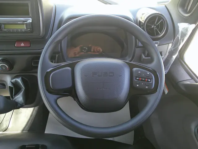 三菱 キャンター 2RG-FBA60(2WD)の写真16