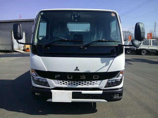 三菱 キャンター 2RG-FBA60(2WD)の写真3