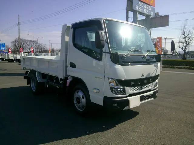 三菱 キャンター 2RG-FBA60(2WD)の写真4