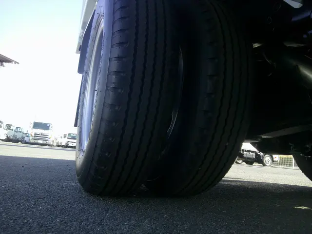 三菱 キャンター 2RG-FBA60(2WD)の写真28