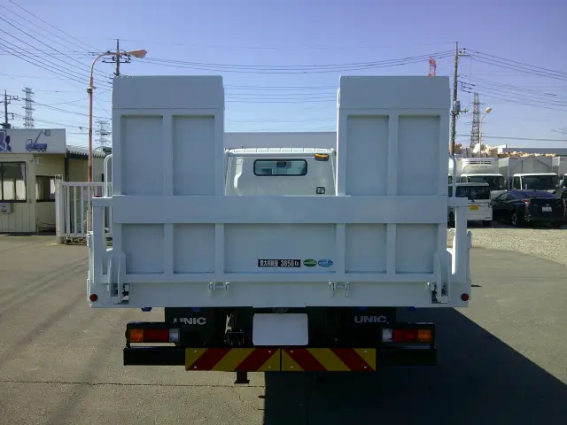 三菱 キャンター 2PG-FEB90(2WD)の写真6