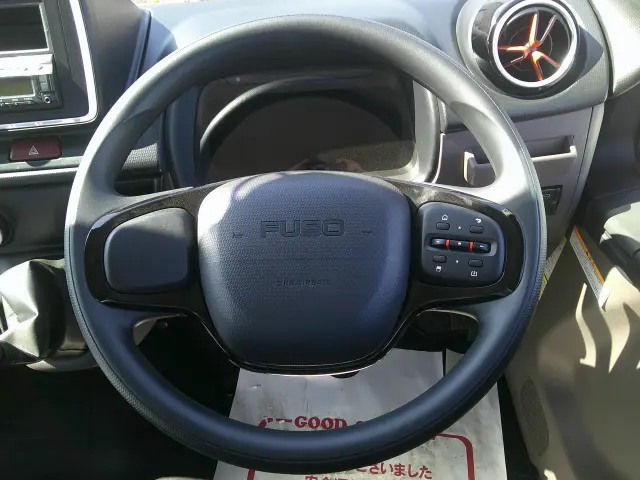 三菱 キャンター 2PG-FEB90(2WD)の写真15