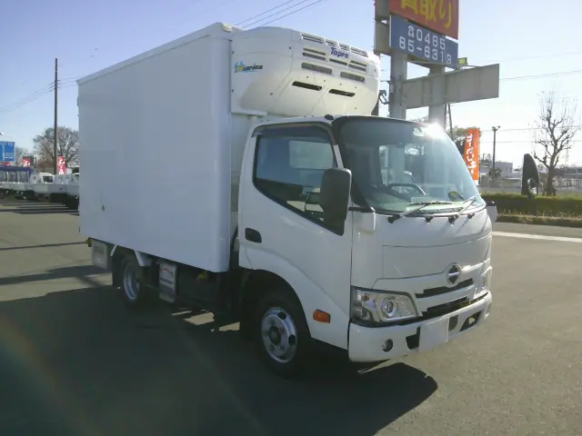 日野 デュトロ 2RG-XZC605(2WD)の写真3