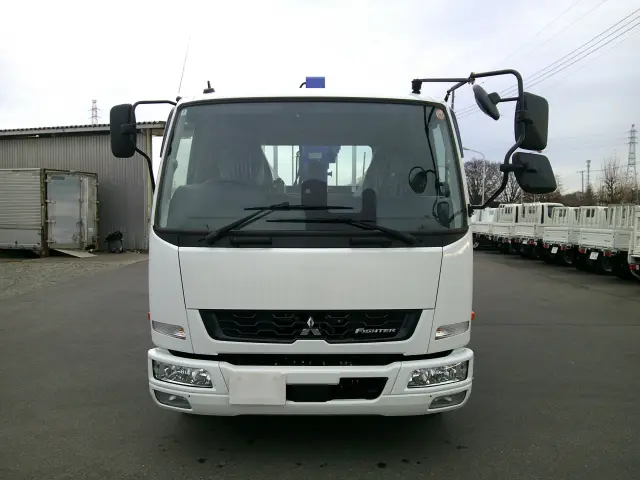 三菱 ファイター 2KG-FK62F(2WD)の写真2