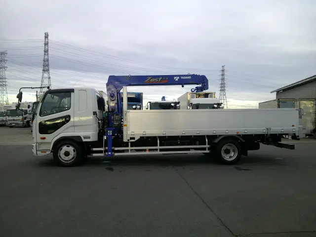 三菱 ファイター 2KG-FK62F(2WD)の写真8