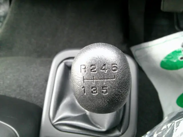 三菱 ファイター 2KG-FK62F(2WD)の写真19