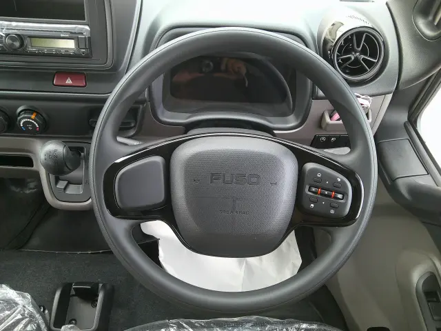 三菱 キャンター 2RG-FBA20(2WD)の写真14