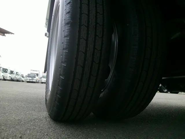 三菱 キャンター 2RG-FBA20(2WD)の写真25