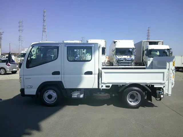 三菱 キャンター 2RG-FBA20(2WD)の写真8