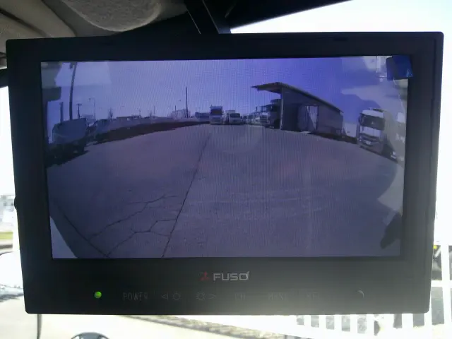 三菱 キャンター 2RG-FBA20(2WD)の写真18