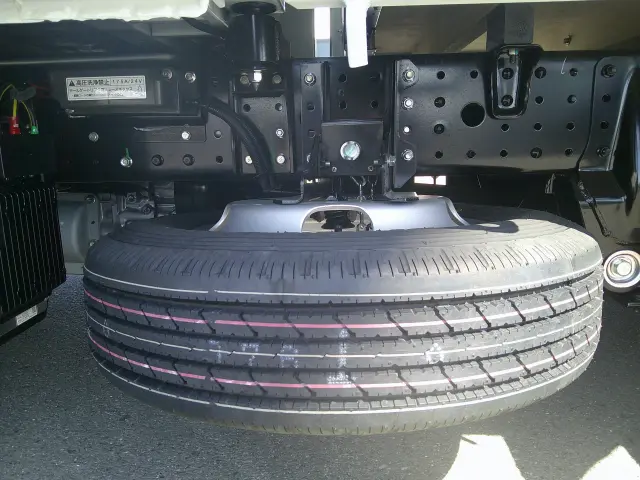 三菱 キャンター 2RG-FBA20(2WD)の写真33