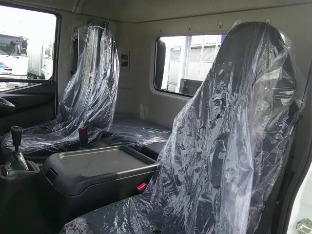 三菱 ファイター 2KG-FK62F(2WD)の写真24