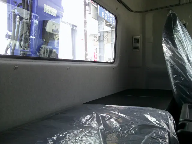 三菱 ファイター 2KG-FK62F(2WD)の写真26