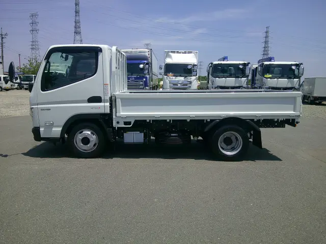 三菱 キャンター 2RG-FBA20(2WD)の写真8