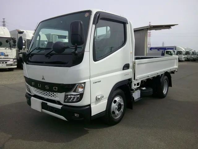 三菱 キャンター 2RG-FBA20(2WD)の写真1