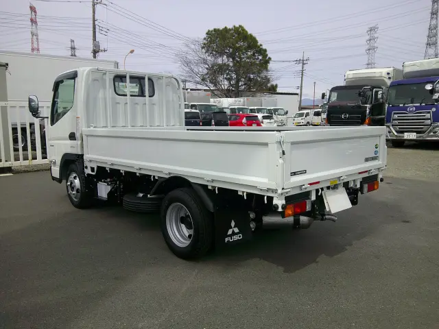 三菱 キャンター 2RG-FBA20(2WD)の写真7