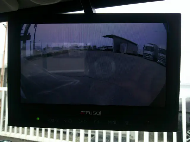 三菱 キャンター 2RG-FBA20(2WD)の写真18