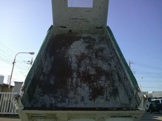 三菱 キャンター 2RG-FBA30(2WD)の写真13