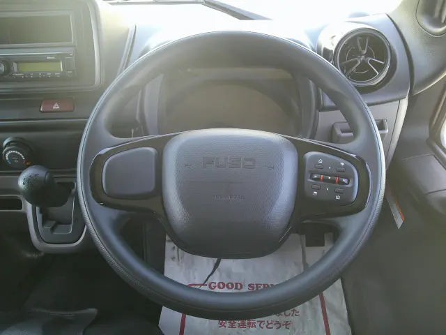 三菱 キャンター 2RG-FBA20(2WD)の写真15