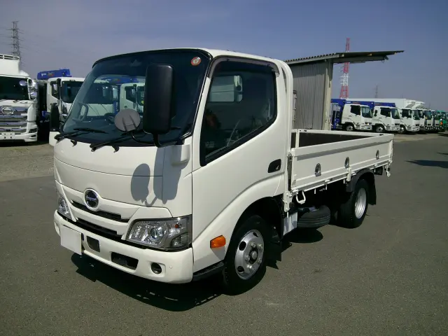 日野 デュトロ 2RG-XZC605(2WD)の写真1
